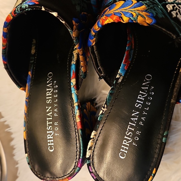 Christian Siriano Black Mules Vibrant Design - Picture 3 of 5